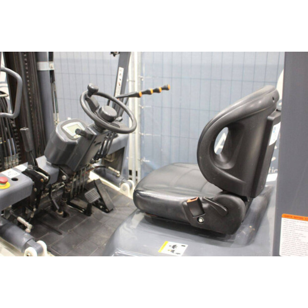 2023 Eurotrac FB30-45576353