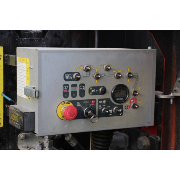 2015 مانيتو 150AETJL-45576458