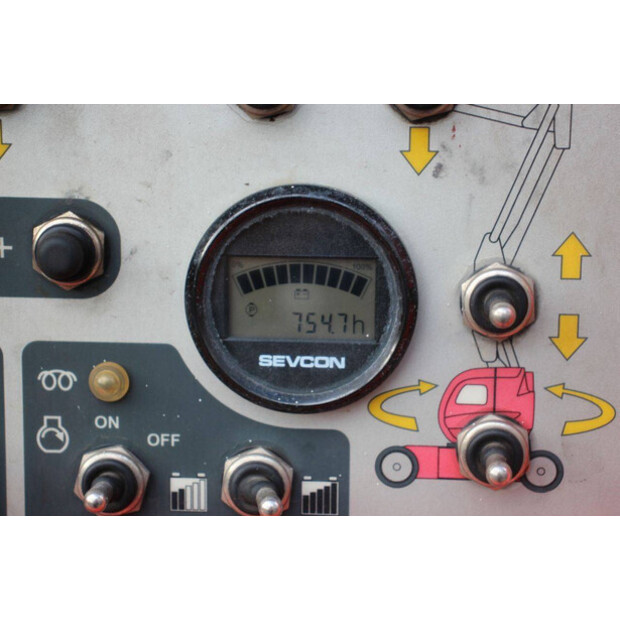 2015 مانيتو 150AETJL-45576489