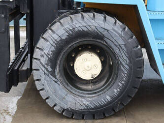 2004-yale-gdp160eb-45576515