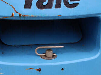 2004-yale-gdp160eb-45576520