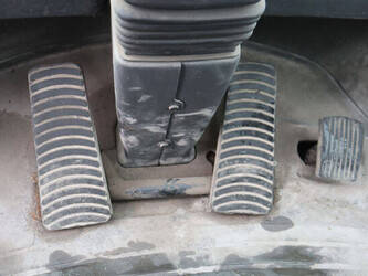 2004-yale-gdp160eb-45576526