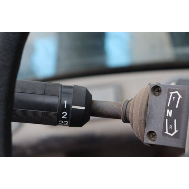 2004 يال GDP160EB-45576528