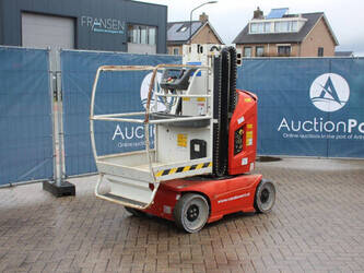 2012-jlg-toucan-8e-1424985-45576657