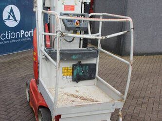 2012-jlg-toucan-8e-1424985-45576676