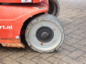 2012-jlg-toucan-8e-1424985-45576683