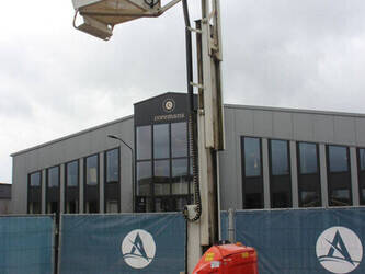 2012-jlg-toucan-8e-1424985-45576691