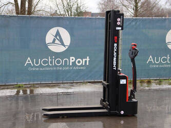 صورة ل رافع منصات للمشاة 2025 إي بي إكويبمنت ESL122 للبيع في فرنسا