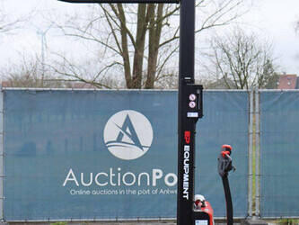 2025-ep-equipment-esl122-45576716