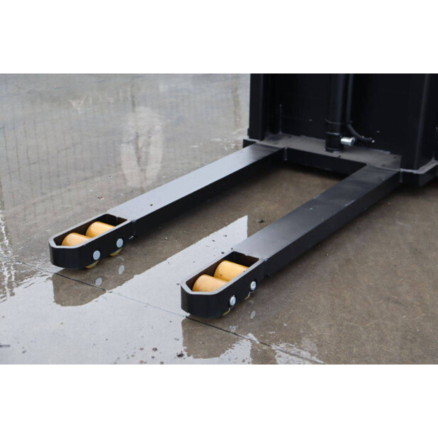 2025 EP Equipment ESL122-45576719