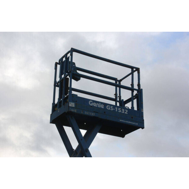 2014 جيني GS-1532-45576856