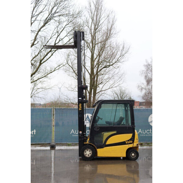 2015 Yale ERP25VL V2745-45577010