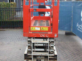 2013-genie-gs-2632-1424997-45577016