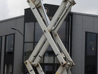 2013-genie-gs-2632-1424997-45577039