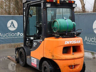 2015-doosan-g30e-5-1424999-45577075