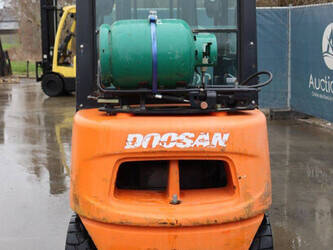 2015-doosan-g30e-5-1424999-45577076