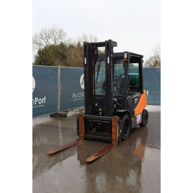 2015 Doosan G30E-5-45577080