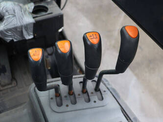 2015-doosan-g30e-5-1424999-45577098