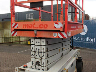 2013-holland-lift-ecostar-hl-11812-1425001-45577140