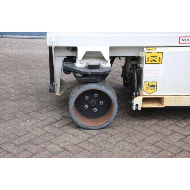 2013 Holland Lift Ecostar HL-11812-45577146