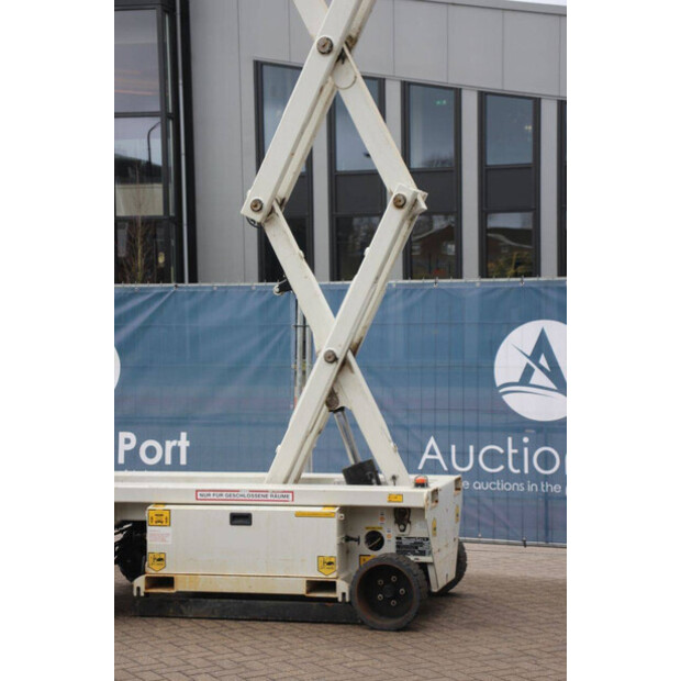 2013 Holland Lift Ecostar HL-11812-45577163