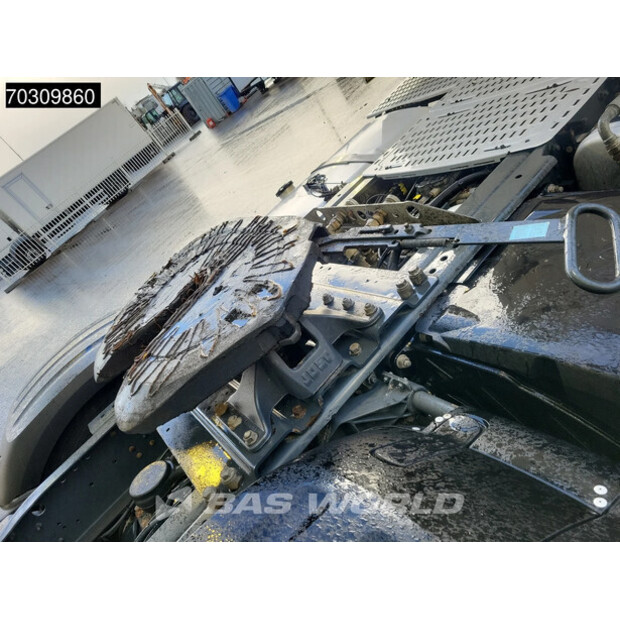 2020 داف XF 530-45577175