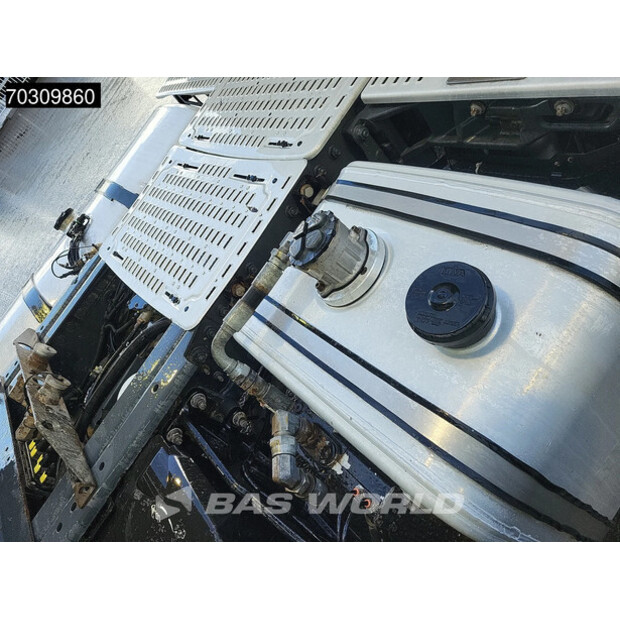 2020 داف XF 530-45577190