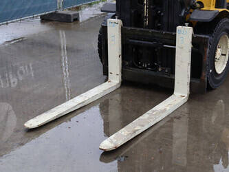 2015-yale-glp30vx-e2345-45577298