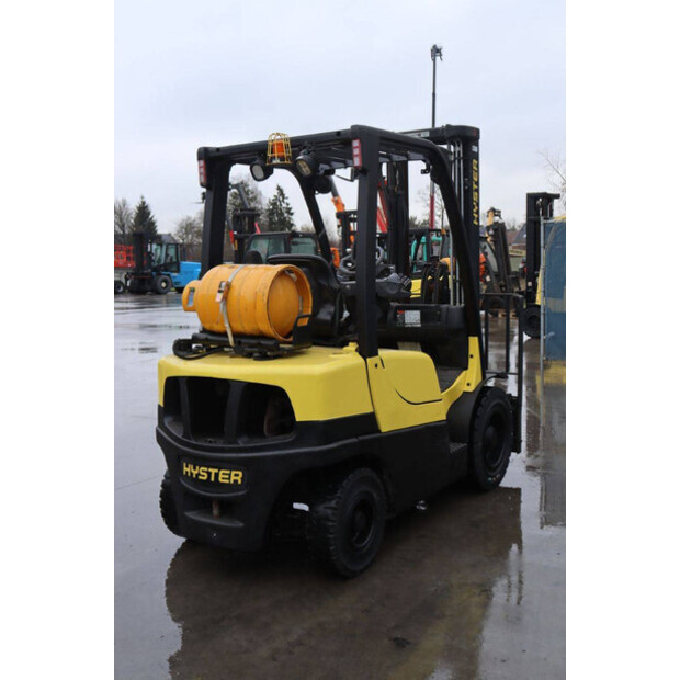 2017 Hyster H2.5FT-45577381