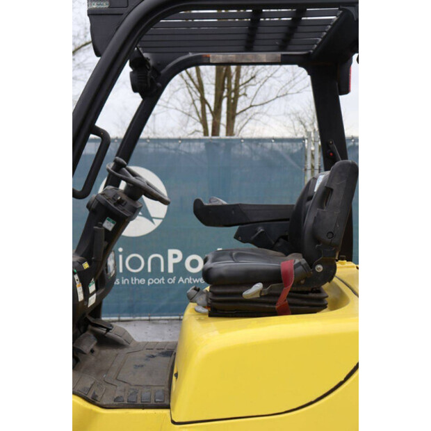 2017 Hyster H2.5FT-45577396