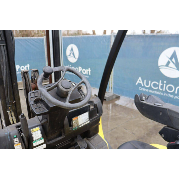 2017 Hyster H2.5FT-45577398