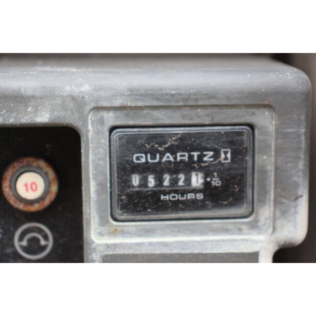 2014 جيه ال جي 1930ES-45577473