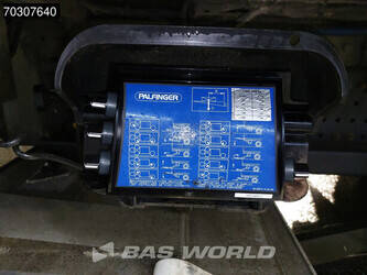 2017-renault-d-wide-320-4x2-20-5tons-automatic-2000kg-ladebordwand-acc-euro-6-45577516