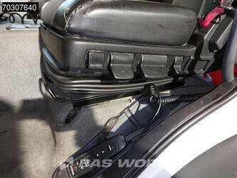 2017-renault-d-wide-320-4x2-20-5tons-automatic-2000kg-ladebordwand-acc-euro-6-45577535