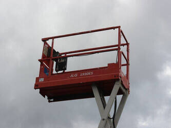 2015-jlg-1930es-1425013-45577573