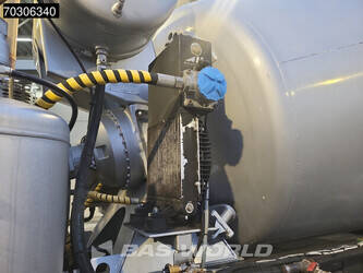 2015-volvo-fm-330-1425014-45577590