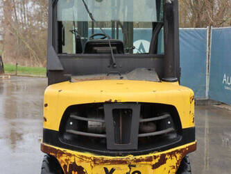 2020-yale-gdp40vx6v2471-45577644