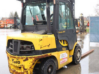 2020-yale-gdp40vx6v2471-45577645