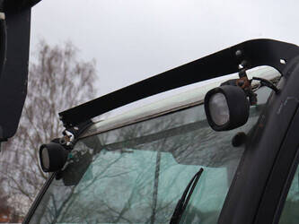 2020-yale-gdp40vx6v2471-45577652