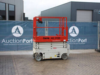 Image for LIFTS 2013 Genie GS-1932