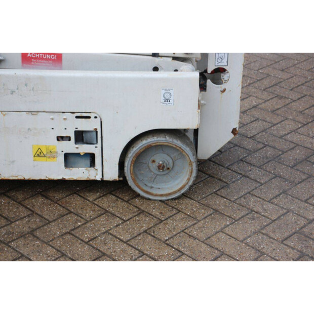 2013 جيني GS-1932-45577922