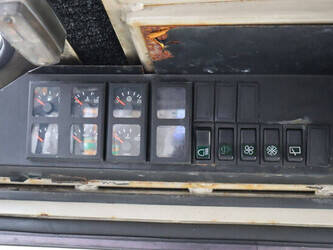 1994-smv-136-600-45578019