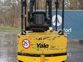 2002-yale-erp35ake-v2615-1425034-45578335