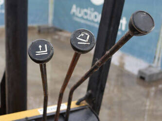 2002-yale-erp35ake-v2615-1425034-45578358