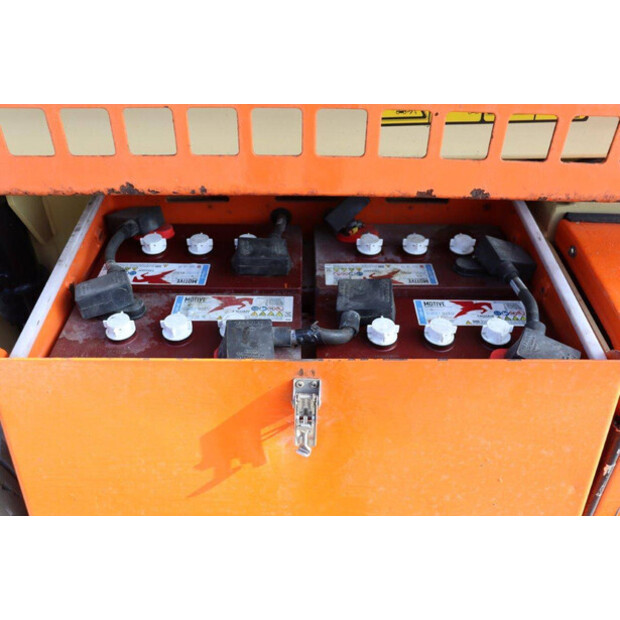 2010 جيه ال جي 4069LE-45578443