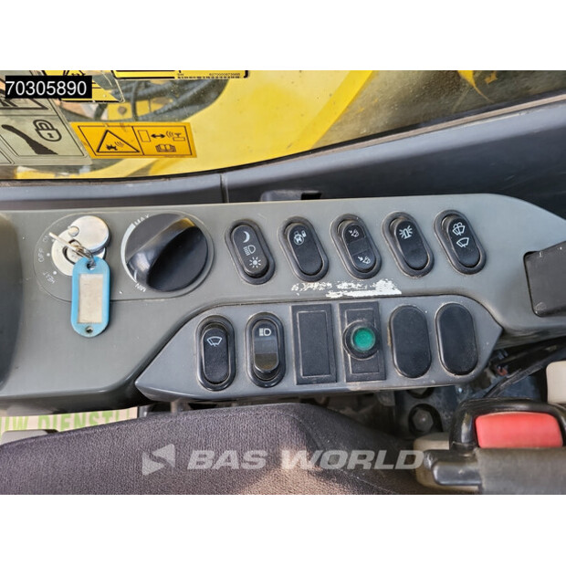 2013 Komatsu PC490LC-10-45578615