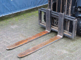 2003-toyota-7fbef20-45578709