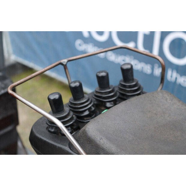 2003 تويوتا 7FBEF20-45578724