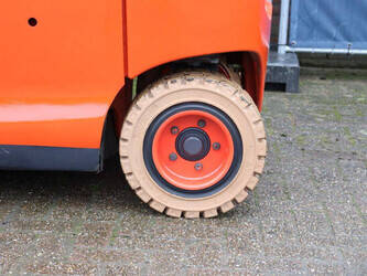 2012-linde-e25hl-01-600-1425047-45578778