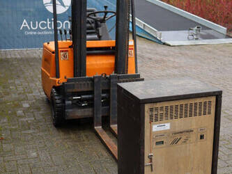 1992-still-r50-16-45578867